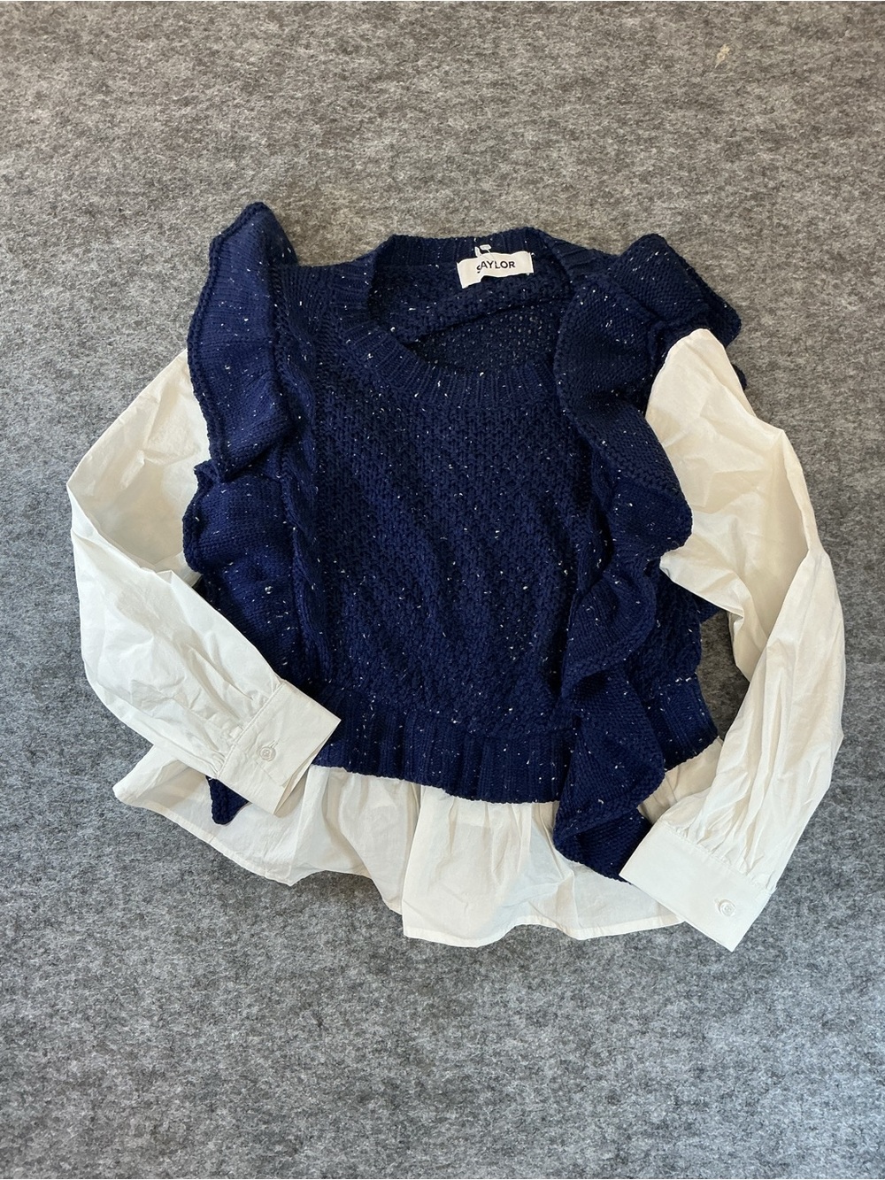 SAYLOR Navy Textured Knit Sweater with White Sleeves and Hem Best Fits Size M